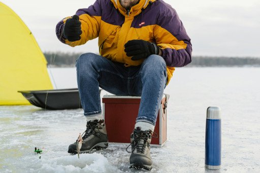 The Ultimate Guide to Ice Fishing at Night: Techniques, Tips, and Safety